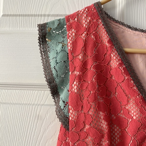 Sundance Vintage Days Lace Peplum Top - Picture 7 of 9